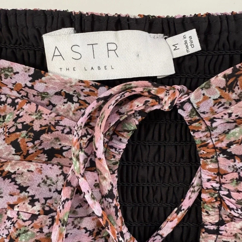 ASTR the Label‎ Floral Peplum Blouse Smocked Square Neck Dark Romance NWT Med